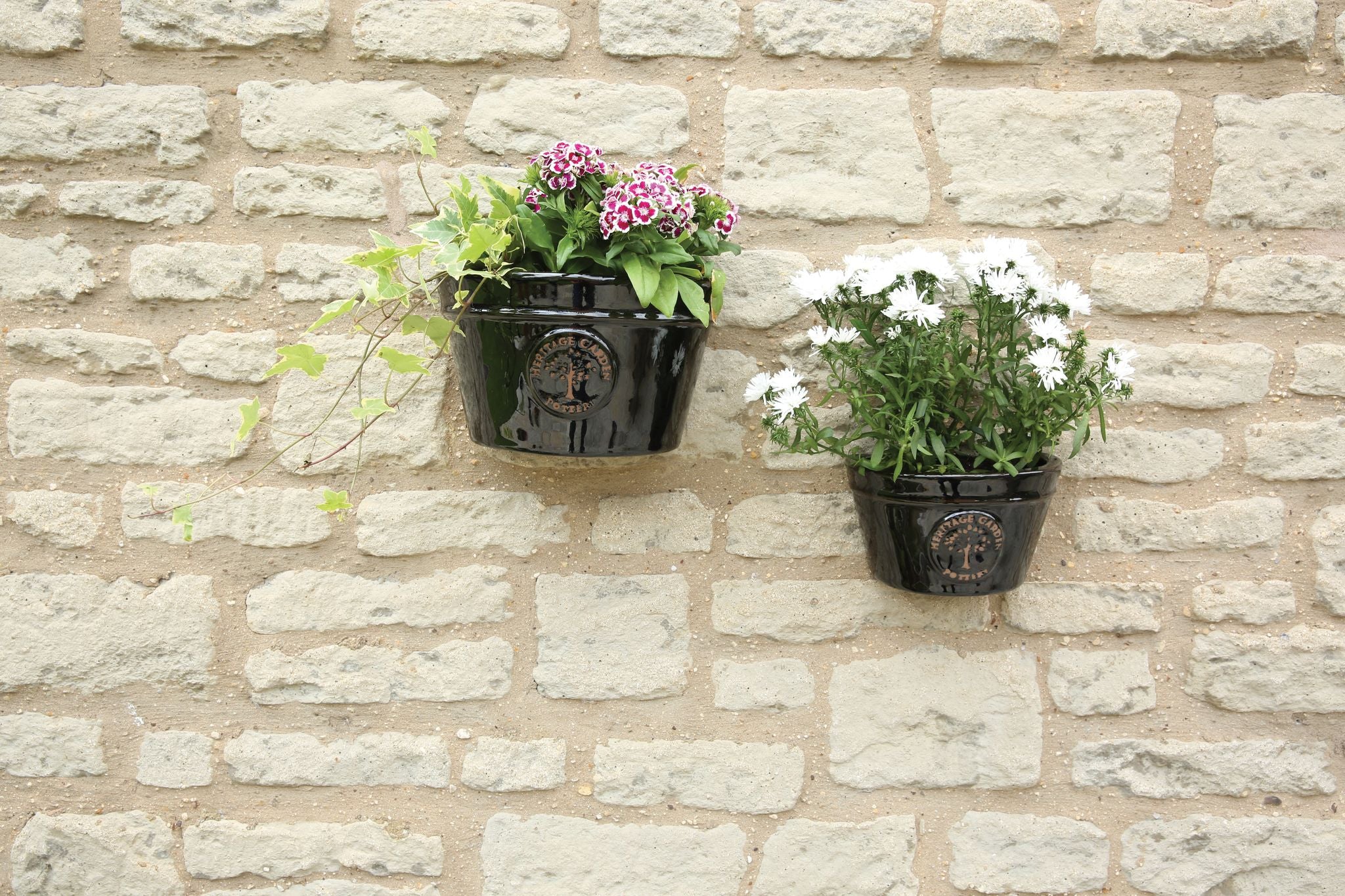 Edwardian Wall Pot Black Ø35cm - Image 3