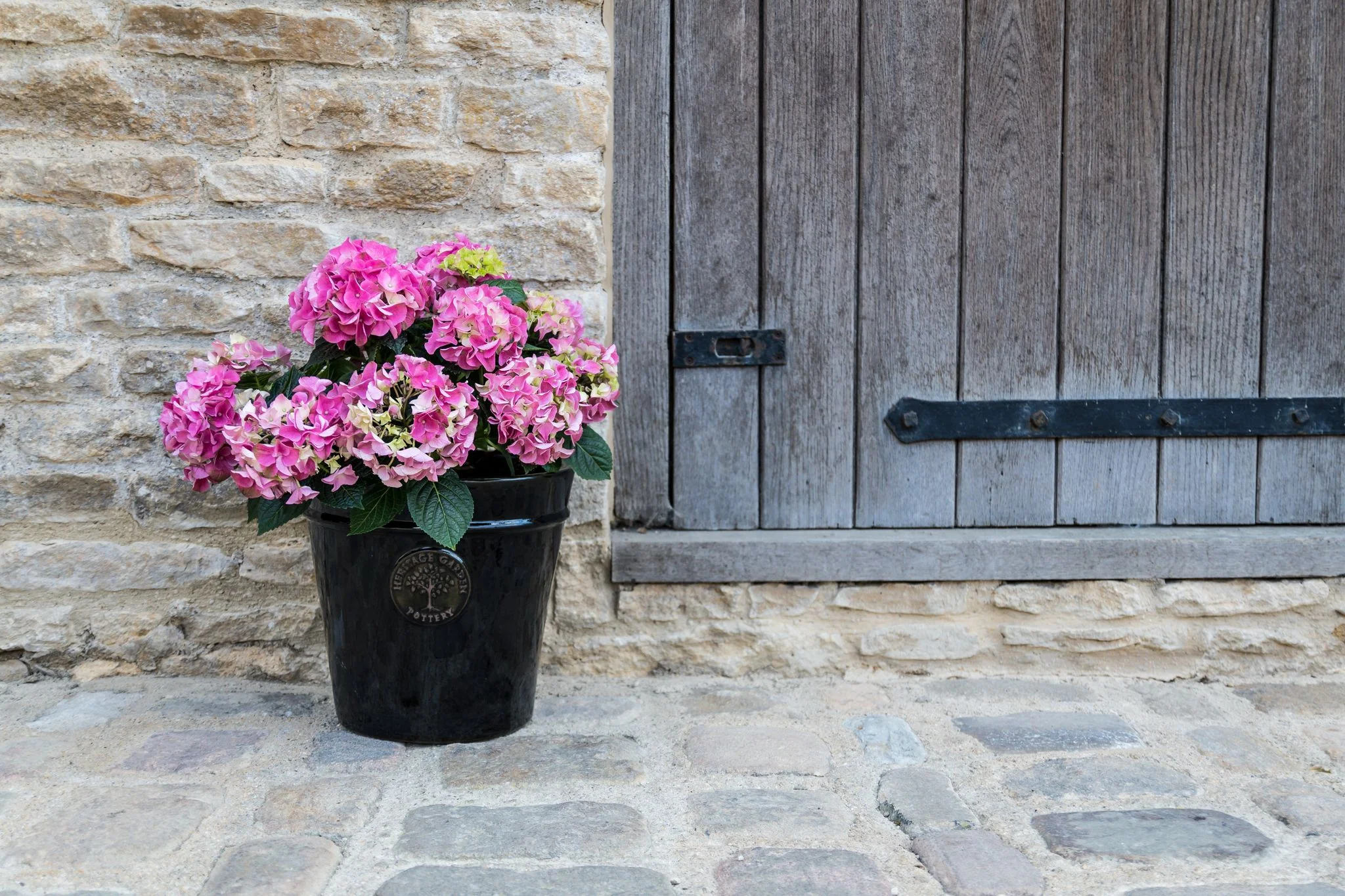 Heritage Pot Black Ø20cm - Image 2
