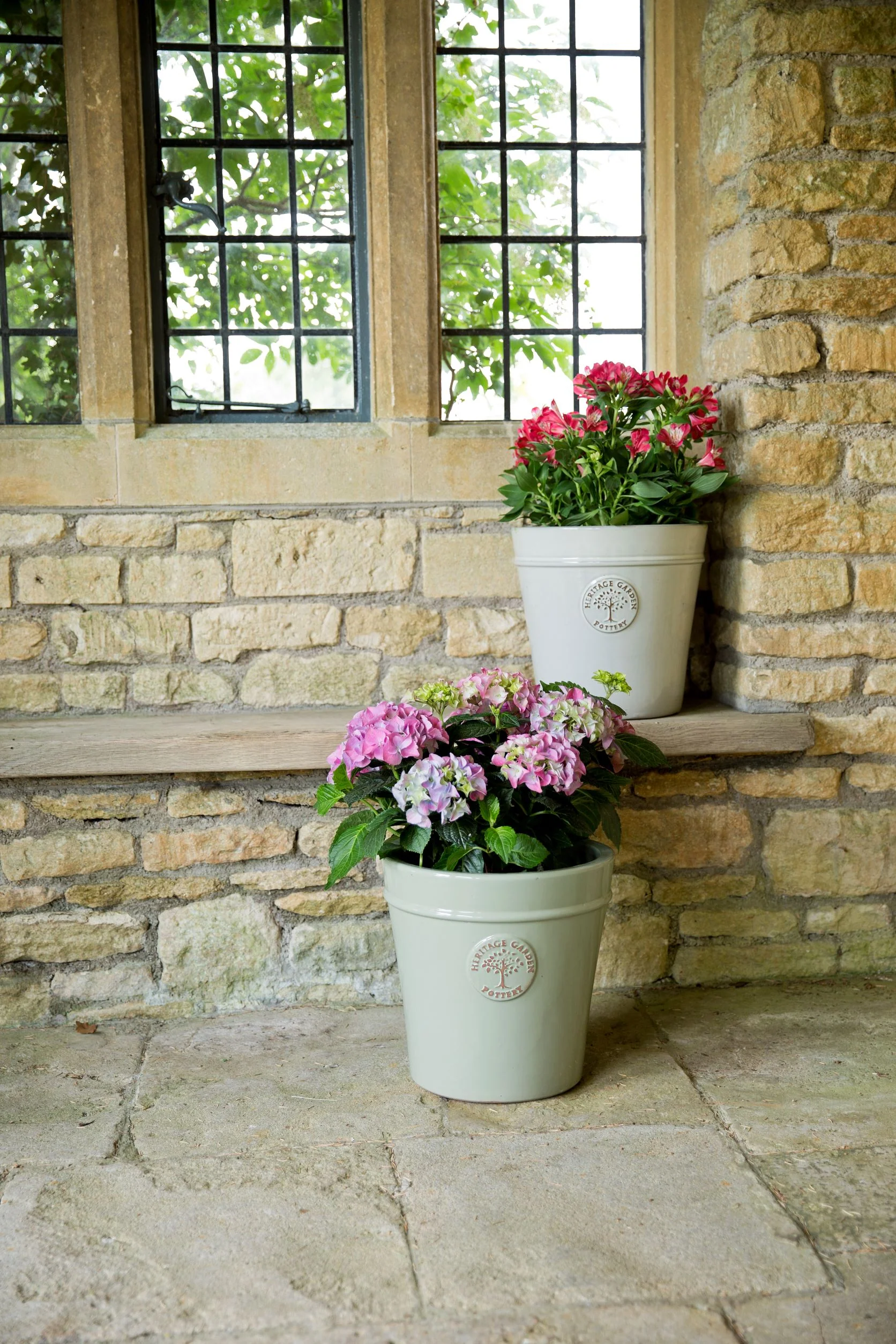 Heritage Pot White  Ø33cm - Image 3