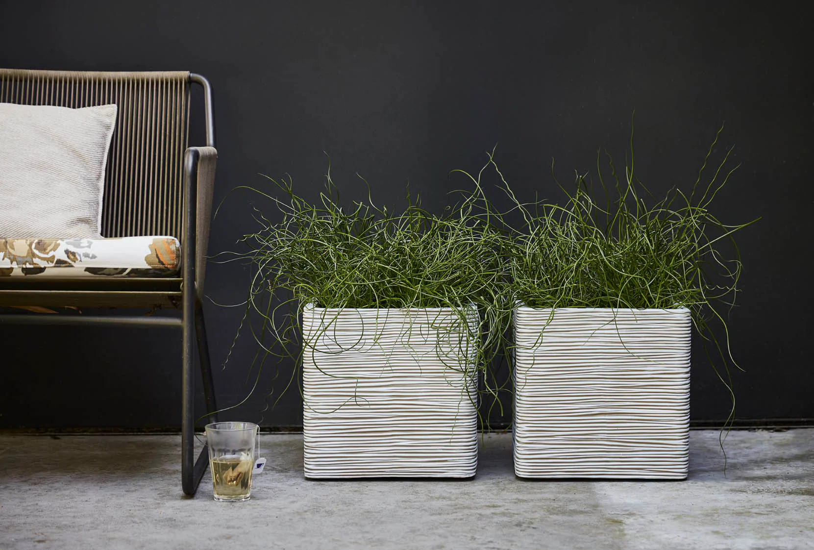 Planter square Rib NL Ivory 40x40x40 - Image 2