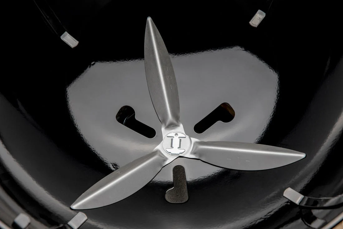 Weber Master-Touch GBS Premium E-5775 Charcoal Barbecue (57cm) - Image 8