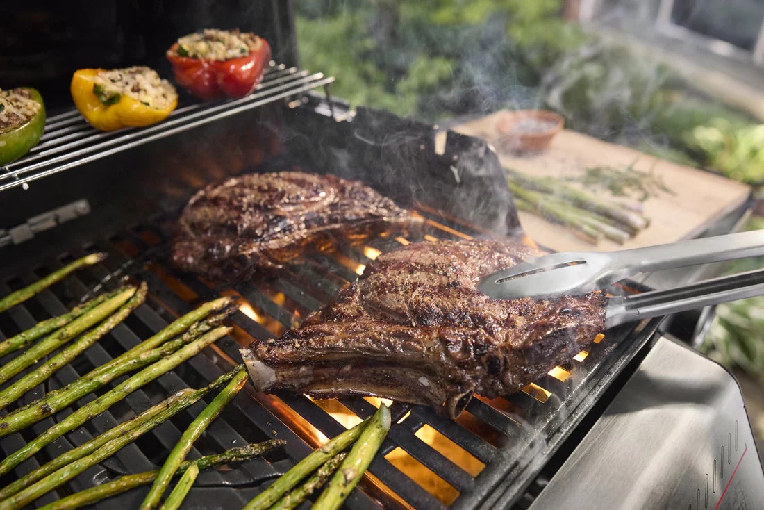Weber Spirit EP-425 Gas Barbecue - Image 6